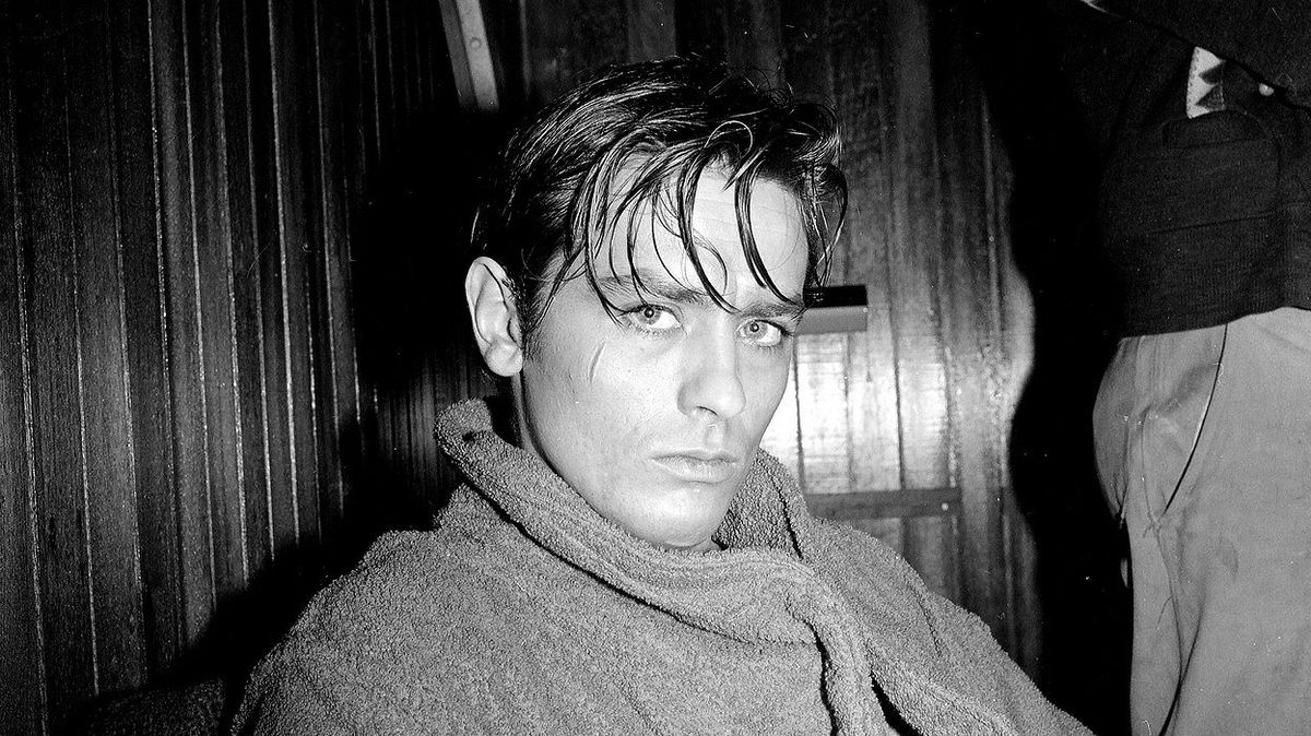 Zemřel jeden z největších hereckých sex-symbolů Alain Delon (†88): Srdce zlomil nejen Romy Schneider