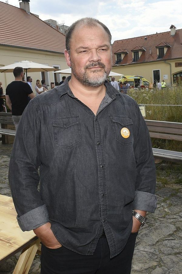 Martin Preiss jako hrdý táta: Vedle dvou synů má herec ještě dospělou dceru. Kráska oslavila 26. narozeniny - fotka 1/1