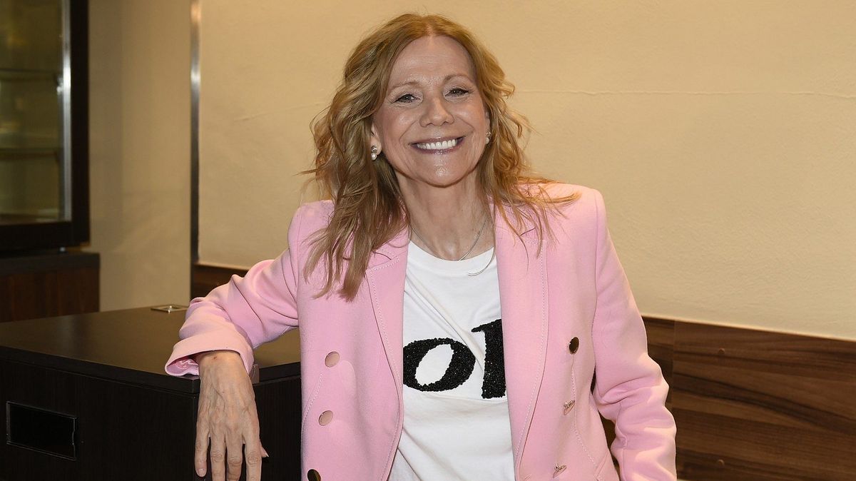 Lenka Filipová po pádu ze schodů: Zpěvačka podstoupila operaci mozku