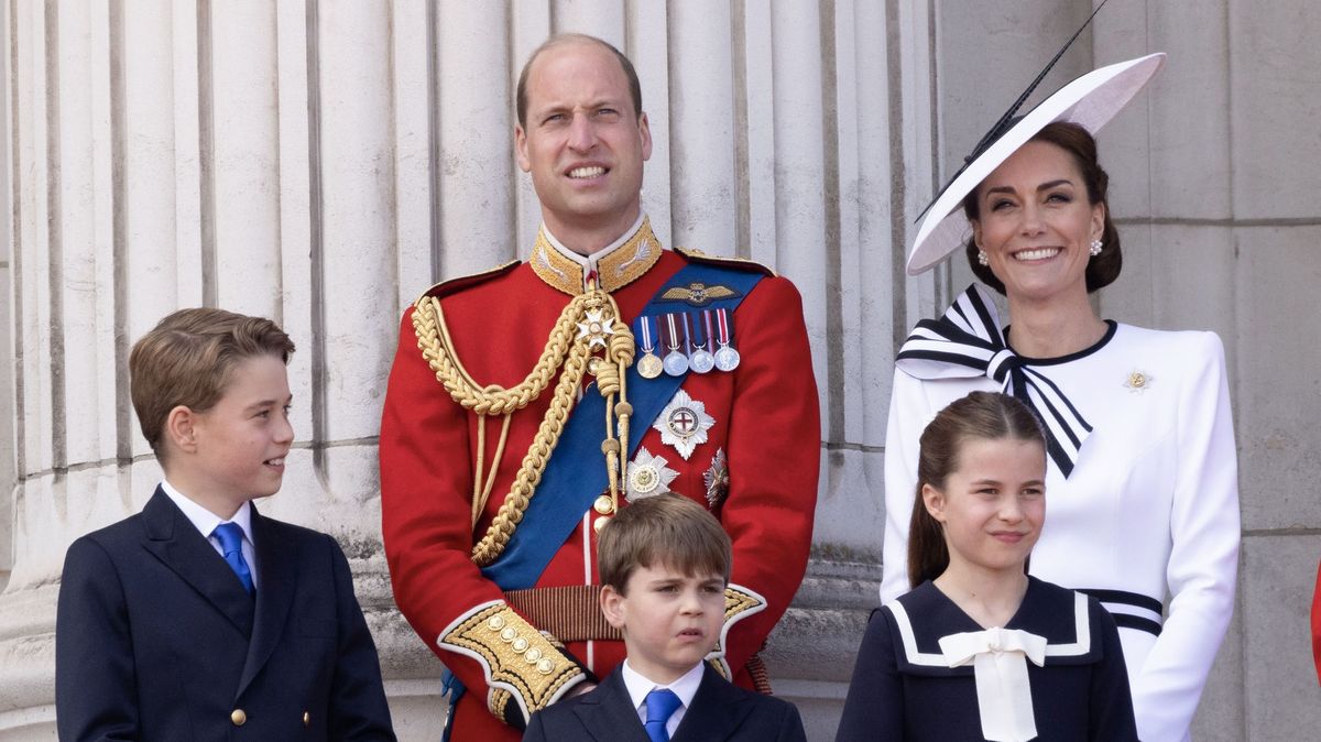 Kate a William zveřejnili další fotku. Musím křičet, jak ji miluju, úsměv Charlotte a George je k nezaplacení, píší lidé