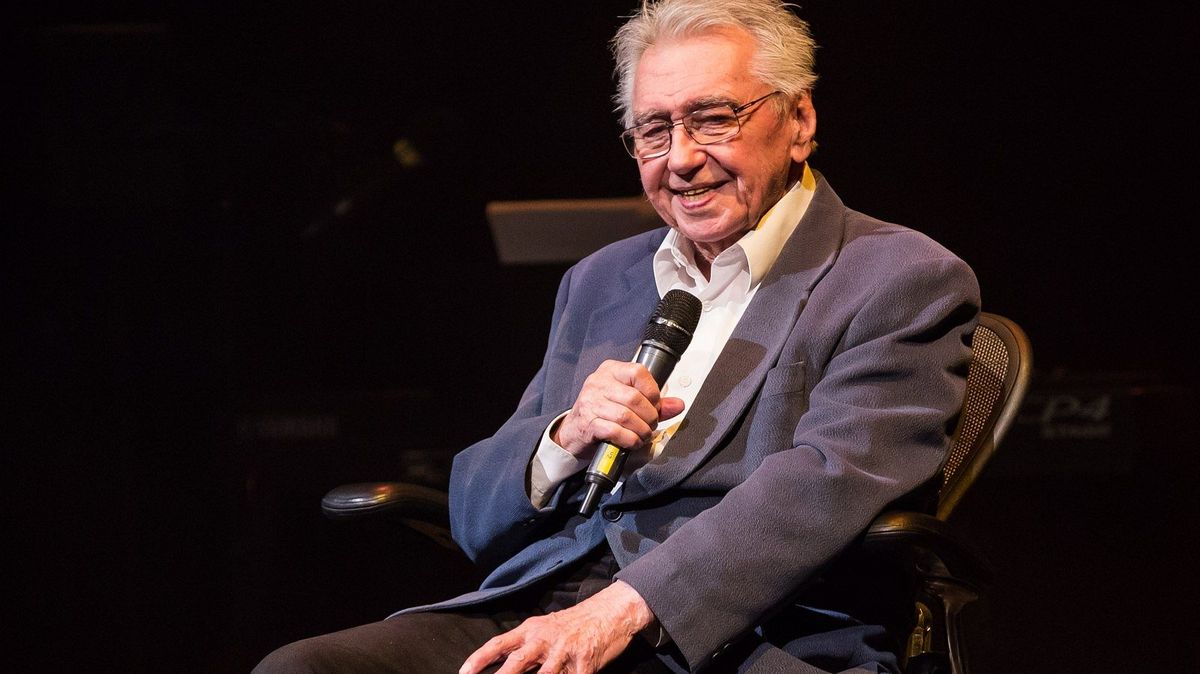 Zemřel Josef Zíma (†92). Král české dechovky, princ Radovan i Ivánek z Mrazíka