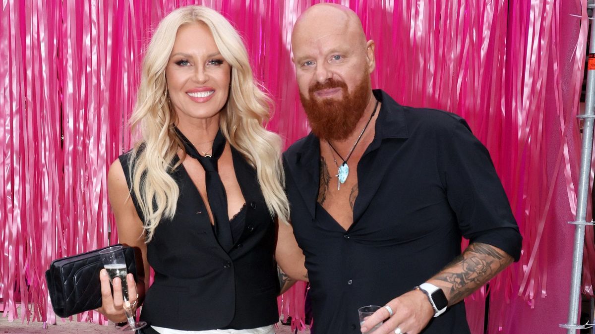 Stal se z něj dospělý chlap! Manžel Simony Krainové se pochlubil nejstarším synem. Karel Vágner sdílel dojemná slova