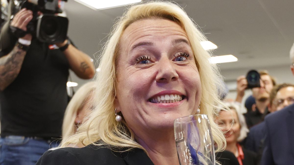 Kvůli angličtině byla (a stále je) terčem posměchu: Europoslankyně Klára Dostálová se pochlubila, jaký udělala pokrok