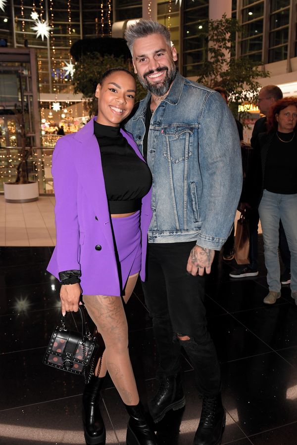 Drsný útok Angie Mangombe na ex Josefa Kůrku: Obvinila ho z vydírání a chce k soudu. Muž roku nedávno dostal podmínku - fotka 1/1