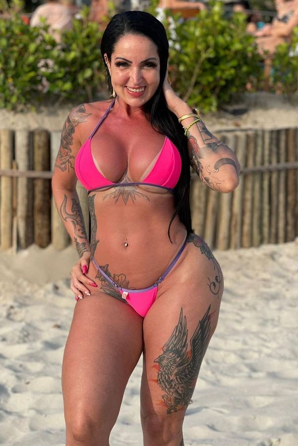 Tvrdě dřela na novou vaginu. Fanoušci se nemůžou dočkat, až ji uvidí, říká influencerka - fotka 1/1