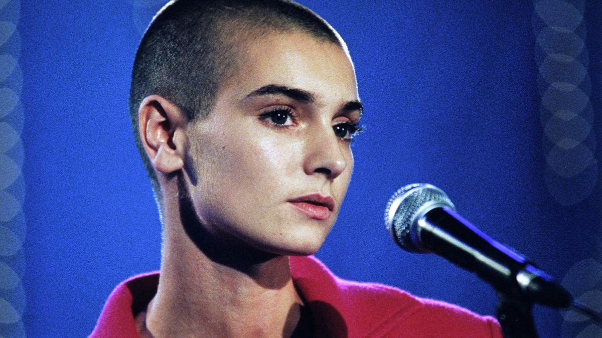 V Dublinu odhalili voskovou figurínu Sinéad O’Connor. „Vypadá jako Putin!“ zhrozili se návštěvníci muzea