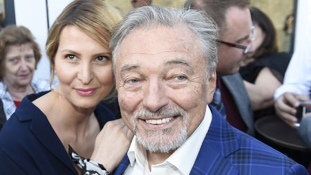Karel Gott nechtěl, aby jeho žena zůstala sama: Ivana mu poslala vzkaz do nebe