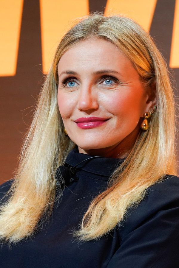 Cameron Diaz po čase zavítala mezi lidi: Vypadá fantasticky! Ani trollové tentokrát nenašli nic, co pohanit - fotka 1/1