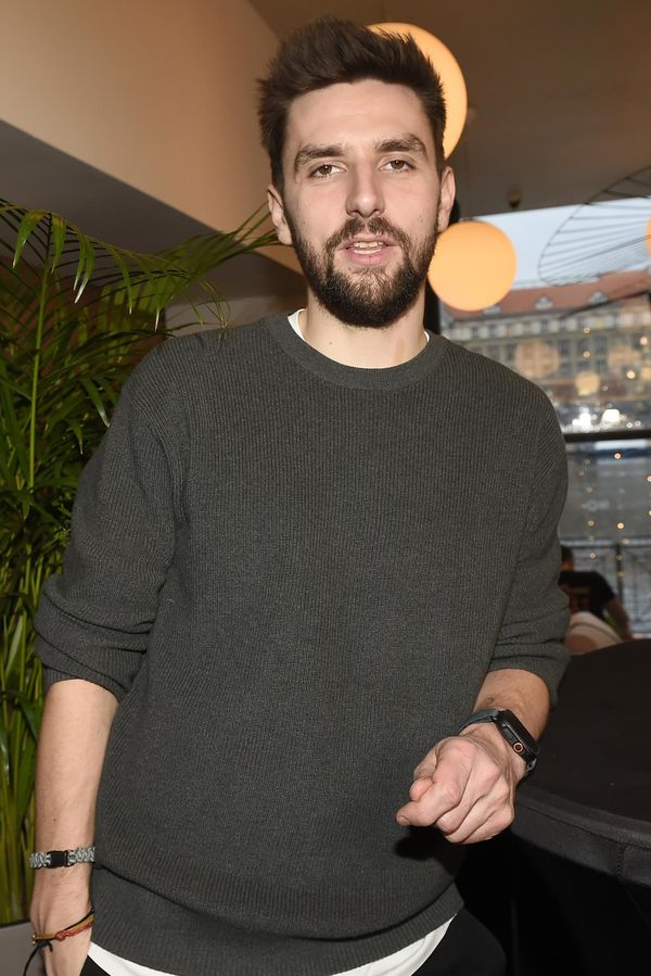 Fešák Vašek Matějovský má opravdu krásnou ženu: V bikinách na pláži vypadá parádně - fotka 1/1