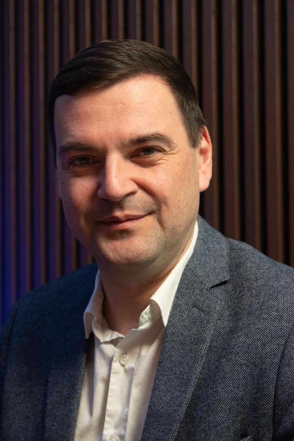 Lásky moje: Šéf Motoristů Petr Macinka je dvojnásobným tatínkem. Jméno dcerky si zatím nechává pro sebe  - fotka 1/1