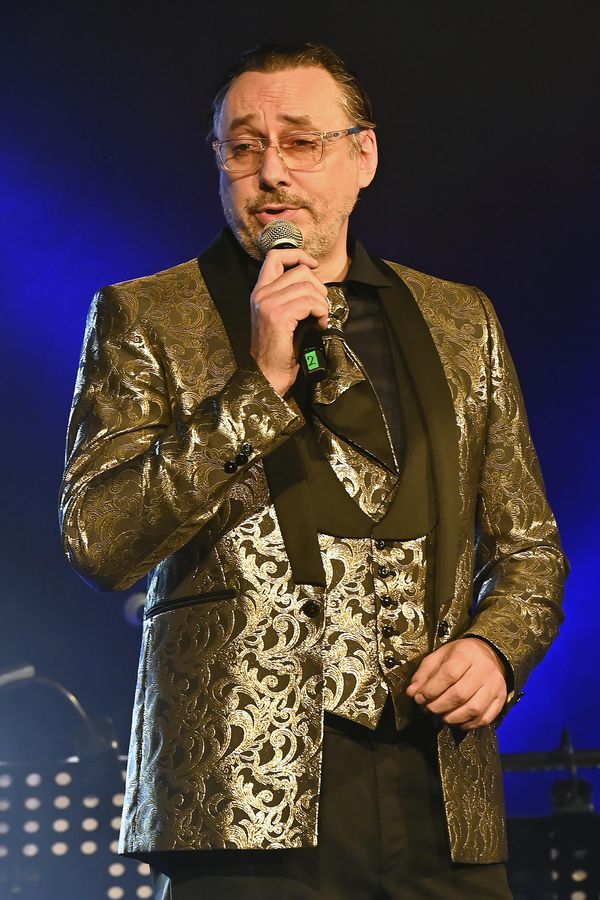 Drama na jevišti Hybernie: Marian Vojtko si v Tarzanovi málem vypíchl oko! Dva milimetry a byl slepý - fotka 1/1