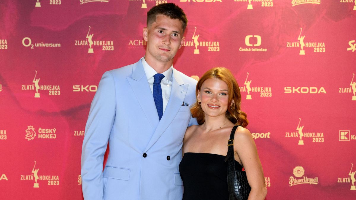 Partnerka hráče NHL Martina Nečase se ozvala z nemocničního lůžka: Zpěvačka Nykki podstoupila plastiku prsou