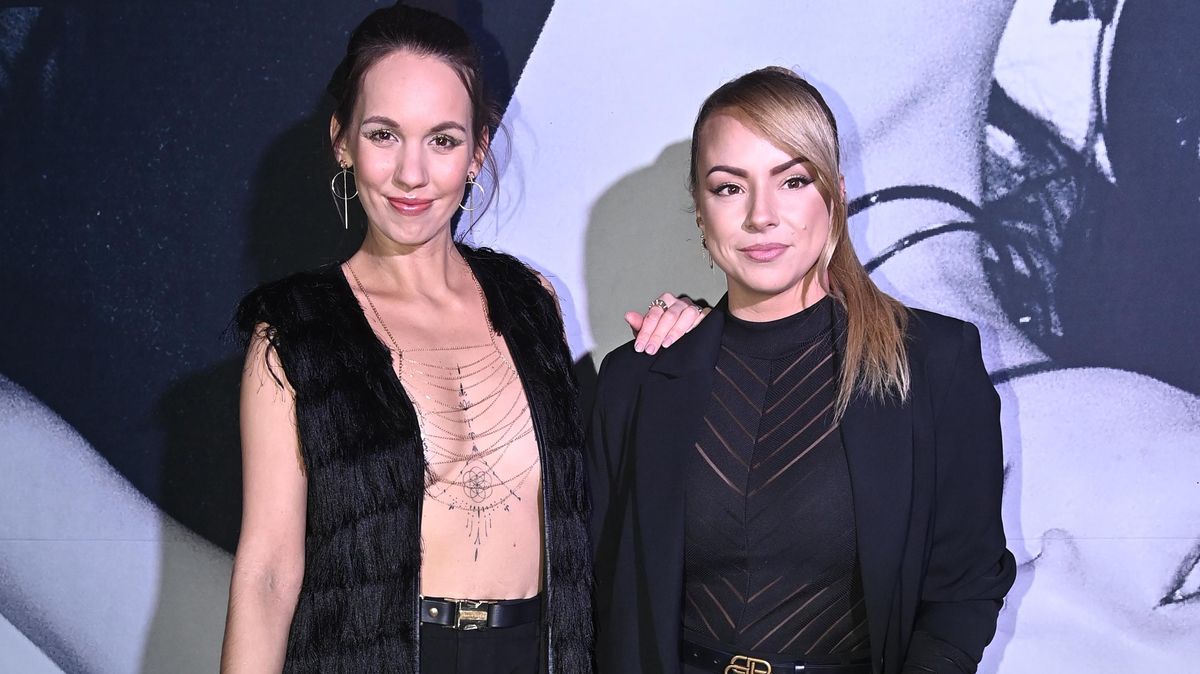 Proč nechodí do společnosti častěji? Partnerka Martina Písaříka vyrazila na přehlídku, klidně ji mohla jít coby modelka