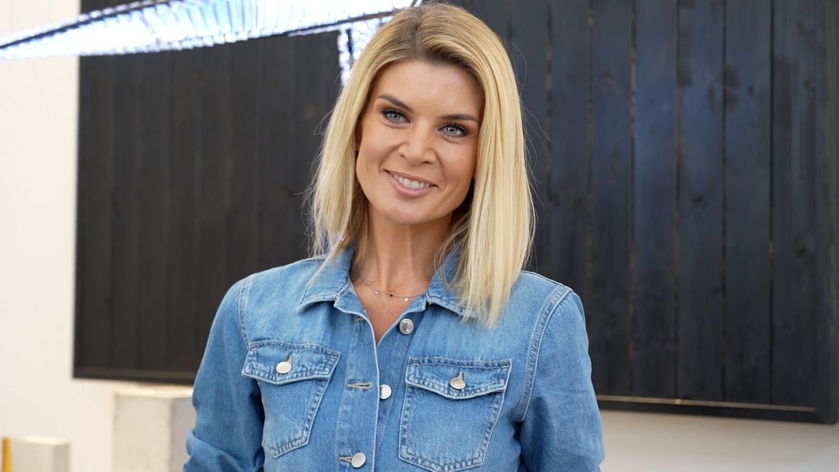 Na péči o sebe by potřebovala víc času: Se 2 dětmi a nárazovou prací Iveta  Lutovská sotva stíhá. Mrzí ji i hejtři