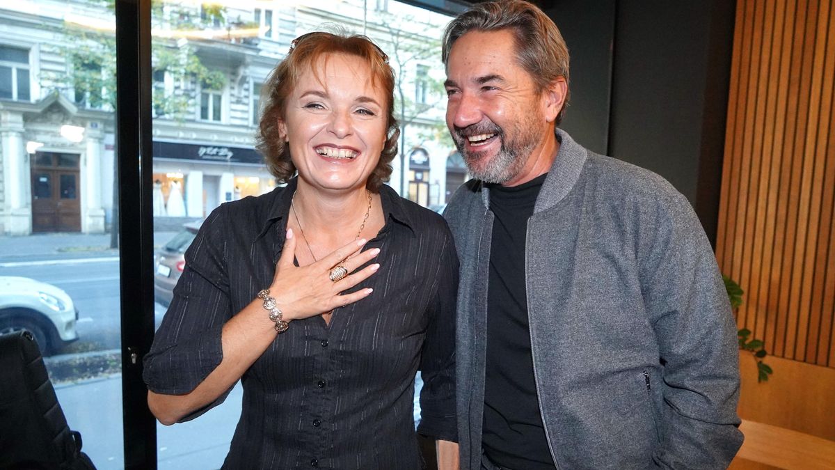 V plavkách nevídáte jen slavné krásky! Martin Trnavský ukázal v Thajsku břicho pevné jako skála a chlupatou hruď