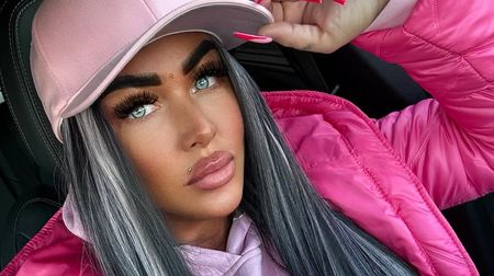 Marie Růžičková míří k moři s novým dekoltem. Už ho v bikinách předvedla fanouškům