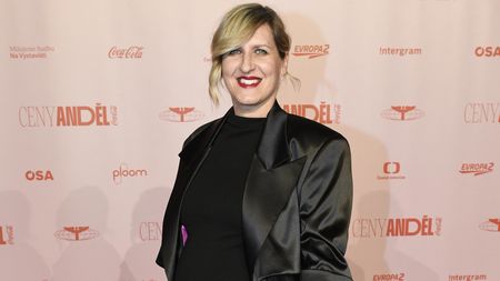Těhotenstvím s kamarádem, s nímž netvoří pár, Třeštíková šokovala: V 8. měsíci už má pořádné bříško