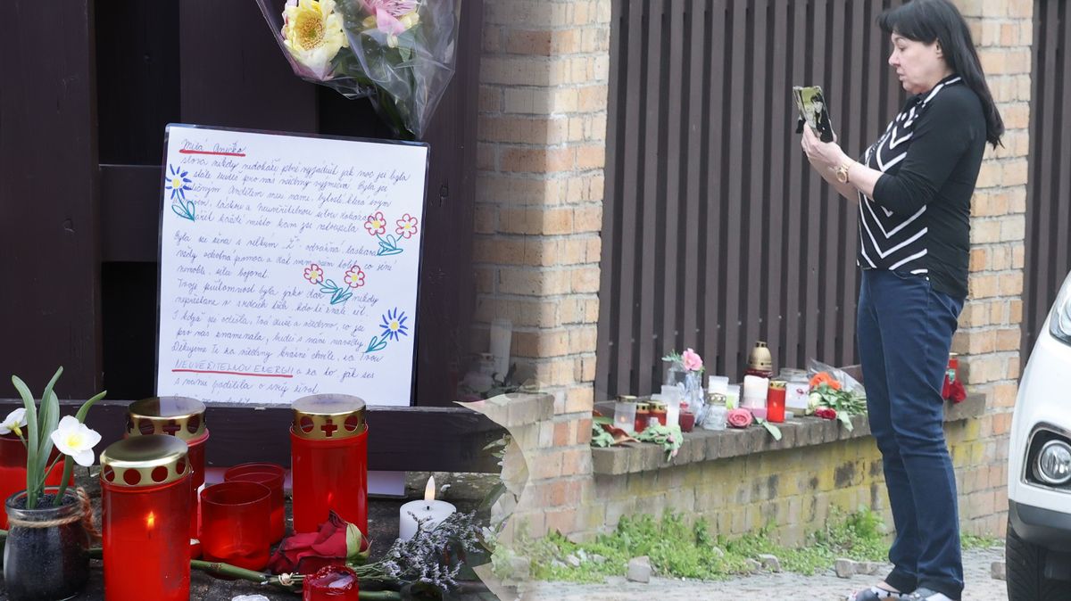 Dáda Patrasová si před domem četla dojemné vzkazy pro Aničku. Přišel i Felix. Lidé stále nosí květiny a dárky