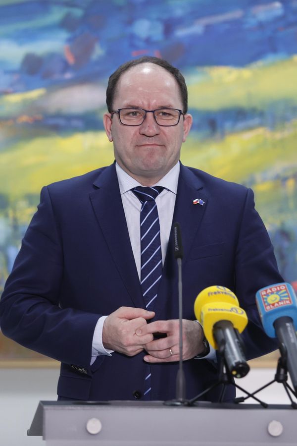 Šéf lidovců Marek Výborný jako vášnivý cyklista narazil: V tomhle jezdíte na kole? zhrozili se fanoušci  - fotka 1/1