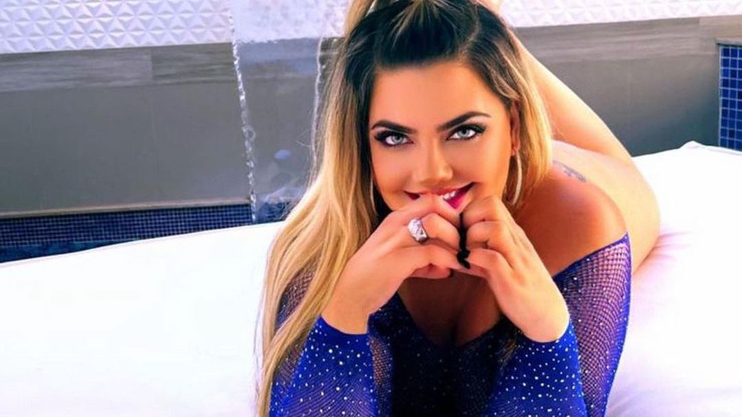 Takového chlapa doma nechcete. Influencerka prozradila, co její přítel (ne)dělá ve sprše a proč musel dostat kopačky