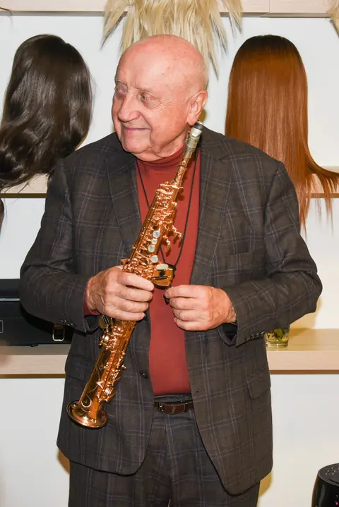 Anička by na něj byla opravdu pyšná. Felix Slováček, který oslavil narozeniny, splnil dceřino další velké přání