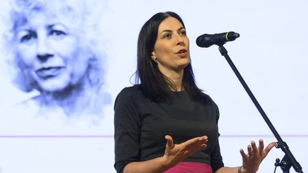 Markéta Pekarová Adamová předala cenu muži s hendikepem: Reakce byly rozporuplné, za rámeček si je nedá