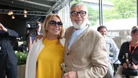 Zdrcená Dagmar Havlová promluvila o stáří. S Jiřím Bartoškou se znala od 17, společnými snímky dojala fanoušky