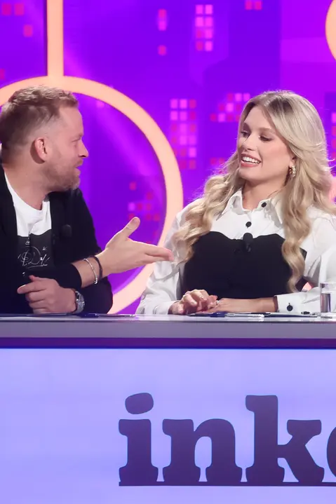 Trapas Jakuba Prachaře v Inkognitu: Miss Justýně Zedníkové omylem sáhl na ňadro