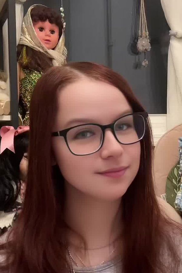 Doma má panenky posedlé duchy: Žena popsala zkušenosti s paranormálními jevy - fotka 1/1