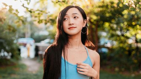 Propagátorka body positivity terčem kritiky: Neobdařená influencerka má nová prsa a fanoušci zuří. Takhle teď vypadá