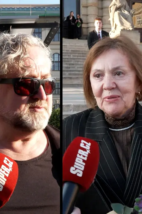 Vzkaz pro Bartošku? Že ho miluju. Morávková, Termerová, Bohdalová i Hřebejk promluvili o zesnulém bardovi