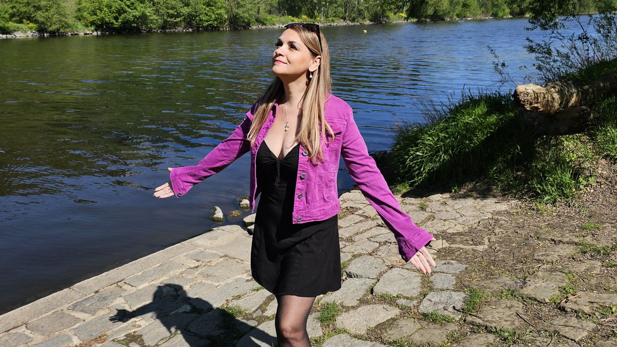 Na Magdu Malou přišlo jaro: Nejmenší zpěvačka čím dál víc popírá zákony gravitace i letopočet narození