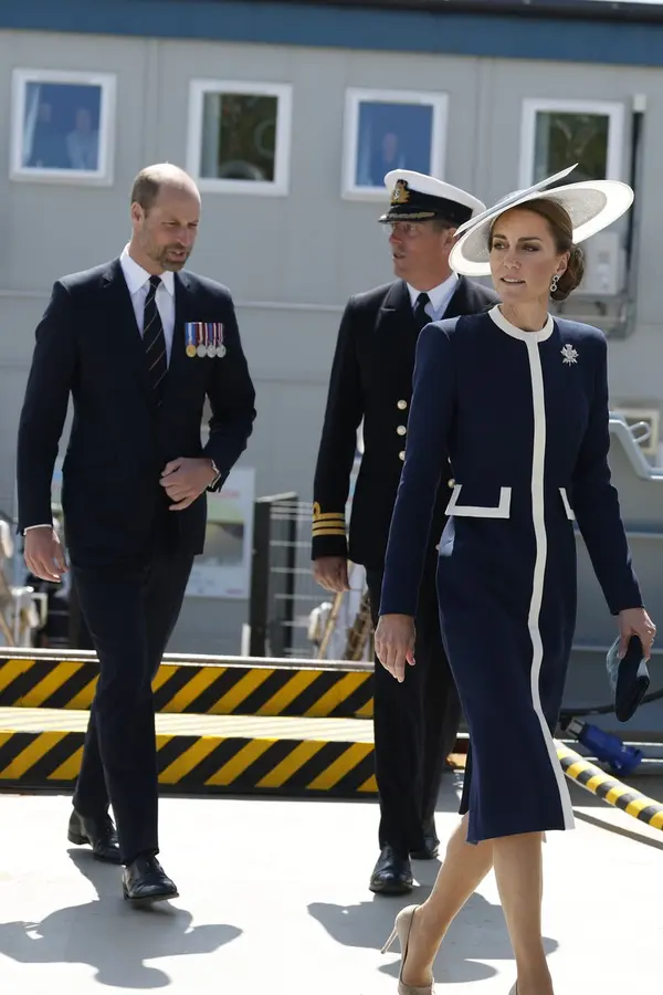 Jste krásná, vy také, Williame, řekla fanynka královskému páru. Princova nečekaná odpověď překvapila všechny, i Kate - fotka 1/1