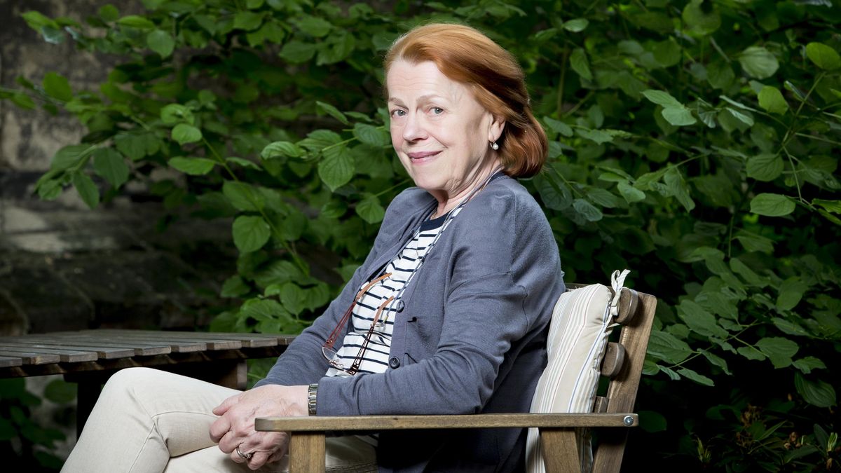 Přežila zavalení kulisou i několikrát rozbitou hlavu. Jakou dohru má poslední ošklivý pád Ivy Janžurové?