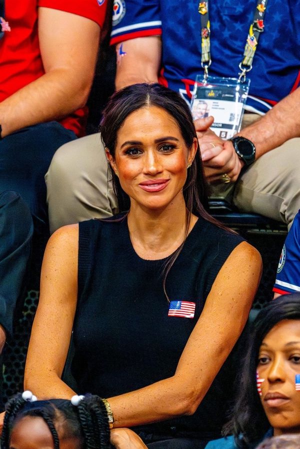 Takhle intimní ještě nebyli: Meghan sdílela záběry z rande s Harrym. Polibky, objímání a důležitý osobní detail - fotka 1/1