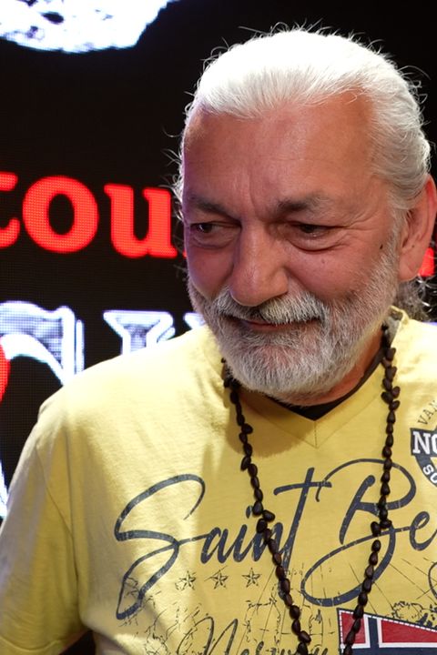 Daniel Hůlka hubne před očima: Legendární Dracula ztratil bříško, je jak vyžle a visí na něm oblečení