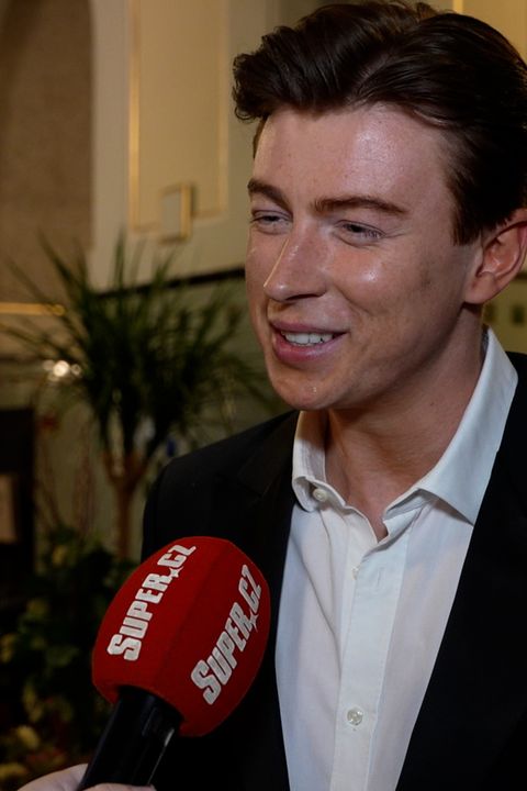 Adam Mišík po zvěstech o rozpadu vztahu s dcerou Kubelkové: Velká proměna