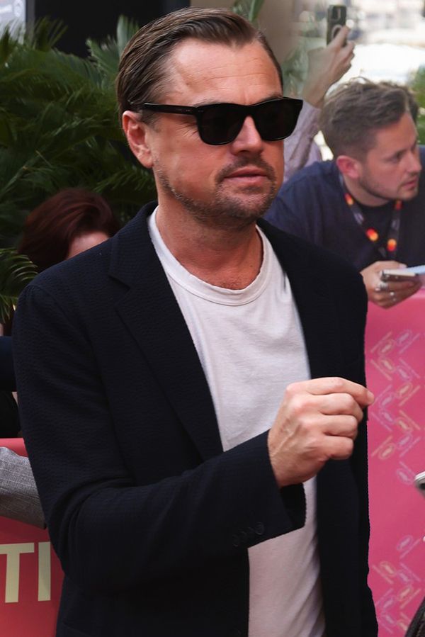 Leo DiCaprio v Cannes odložil roušku i čepici a dorazil s o polovinu mladší láskou. S Vittorií brzy oslaví druhé výročí! - fotka 1/1