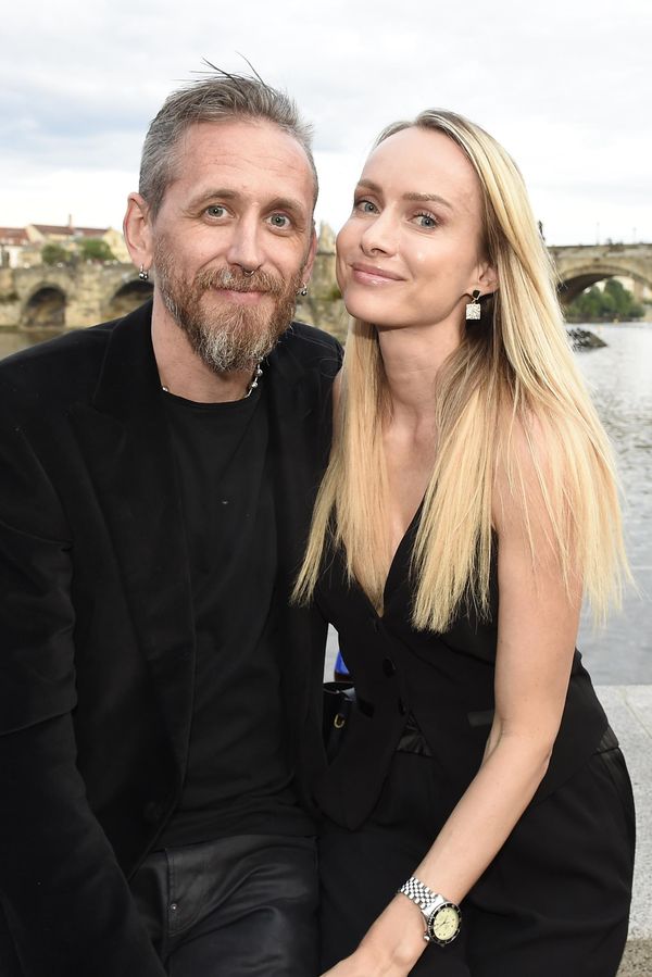 Partnerka Tomáše Třeštíka Eva a jeho ex Radka se přetahují o ptáka: Fotograf je rád, že je o něj dobře postaráno - fotka 1/1