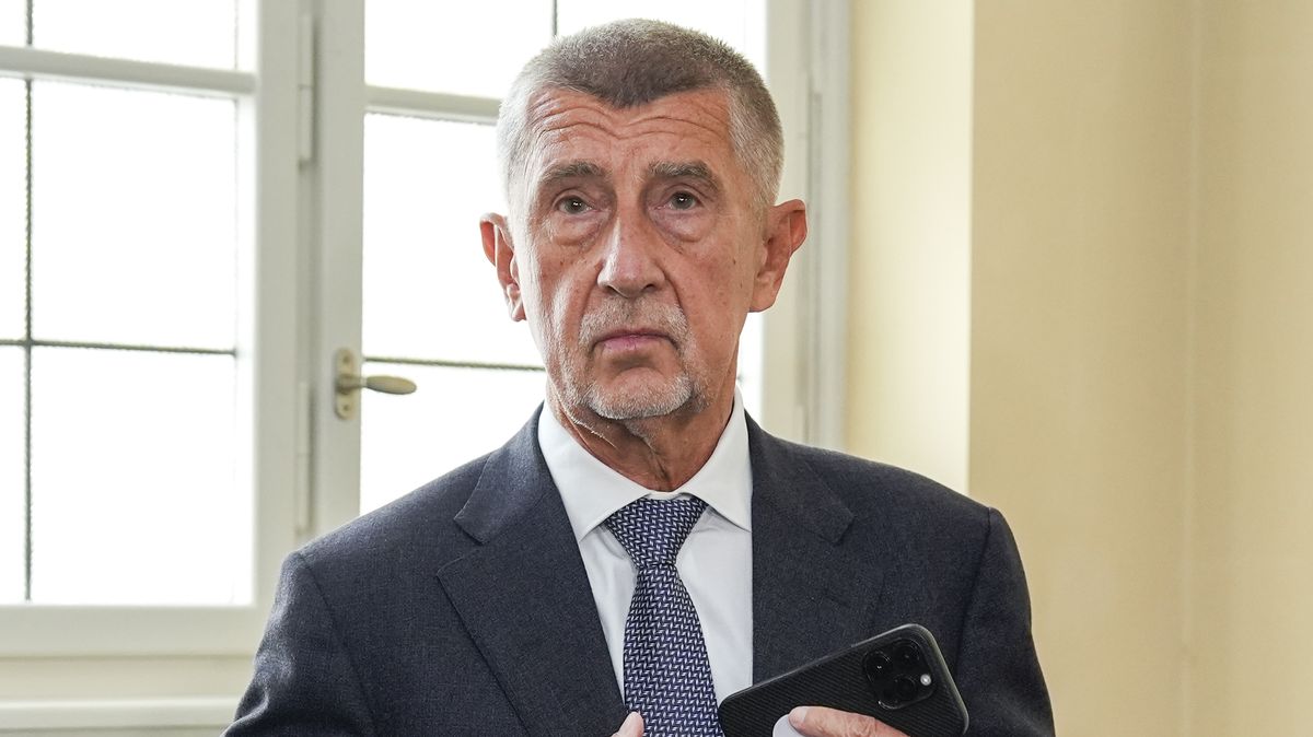 Andrej Babiš tepe do vlády kvůli bitcoinům za miliardy. „Zloděj křičí: Chyťte zloděje,“ sepsula ho známá zpěvačka