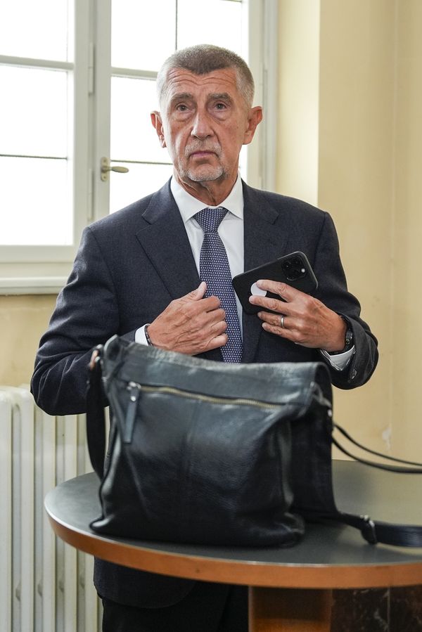 Andrej Babiš tepe do vlády kvůli bitcoinům za miliardy. „Zloděj křičí: Chyťte zloděje,“ sepsula ho známá zpěvačka - fotka 1/1