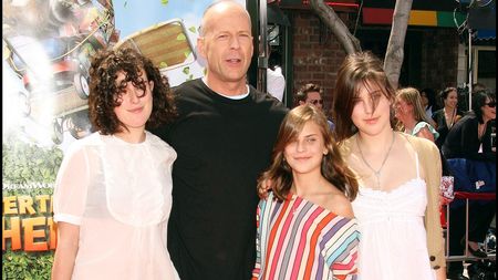 Hruď se mi svírá bolestí: Rumer Willis by si chtěla popovídat s nemocným tátou Brucem, ale už to nejde