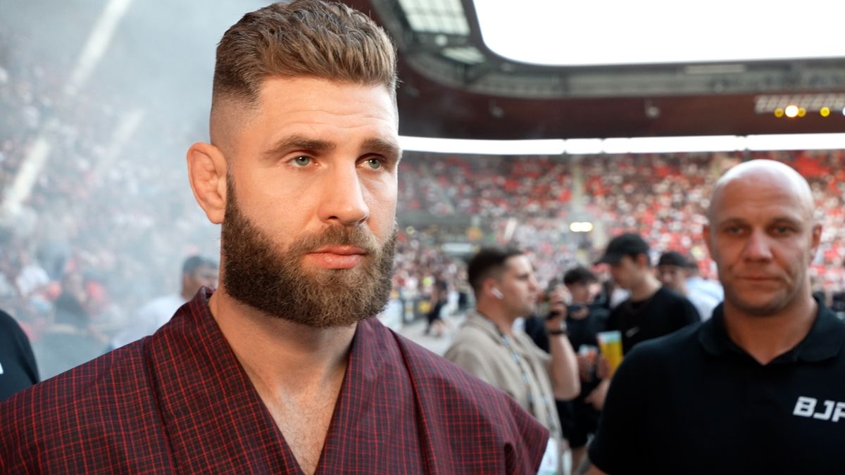 Státnice, až pak další souboj: Příprava na zkoušky je těžší než na zápas, říká hvězdný UFC bijec Jiří Procházka