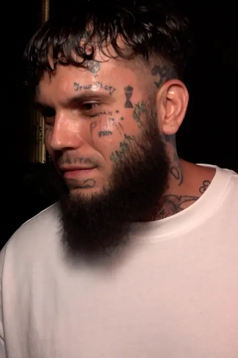 Rozhovor po propuštění z věznice: Vypadám hůř zvenku, ale třeba jsem lepší uvnitř, tvrdí rapper Leo Beránek