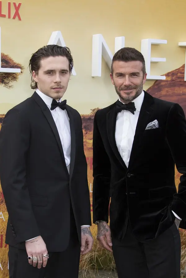 Je z něj rytíř, ale hanbou aby chodil kanálem. David Beckham je prý škrt a šetří na synovi - fotka 1/1