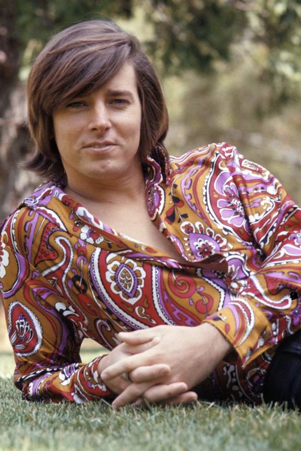 Fanynky dostával do kolen svým úsměvem. Teď idol šedesátých let Bobby Sherman podlehl rakovině!  - fotka 1/1