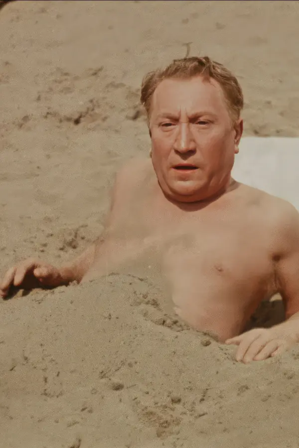 Žádné gumové atrapy! Náruživý houbař Jaroslav Marvan coby nerudný revizor sbíral ve filmu opravdové hřiby - fotka 1/1