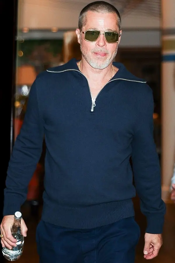 Přichází Brad Pitt o vlasy? Fanoušci řeší hercovy nejnovější snímky: Stalo se to mnohým z nás, vzkazují - fotka 1/1