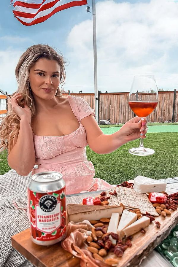 Američanka řekla světu NE: „Jsem doma, dobrovolně, a šťastná,“ tvrdí tradiční manželka - fotka 1/1