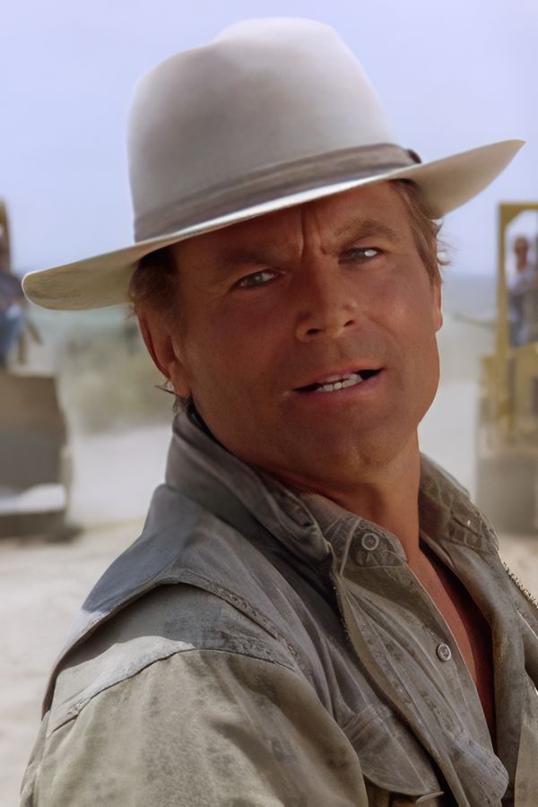 Dobrodruh Terence Hill vyměnil Buda Spencera za svého adoptivního syna, jehož život vyhasl předčasně - fotka 1/1